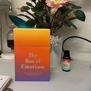 Therapy cards used in clinical services.